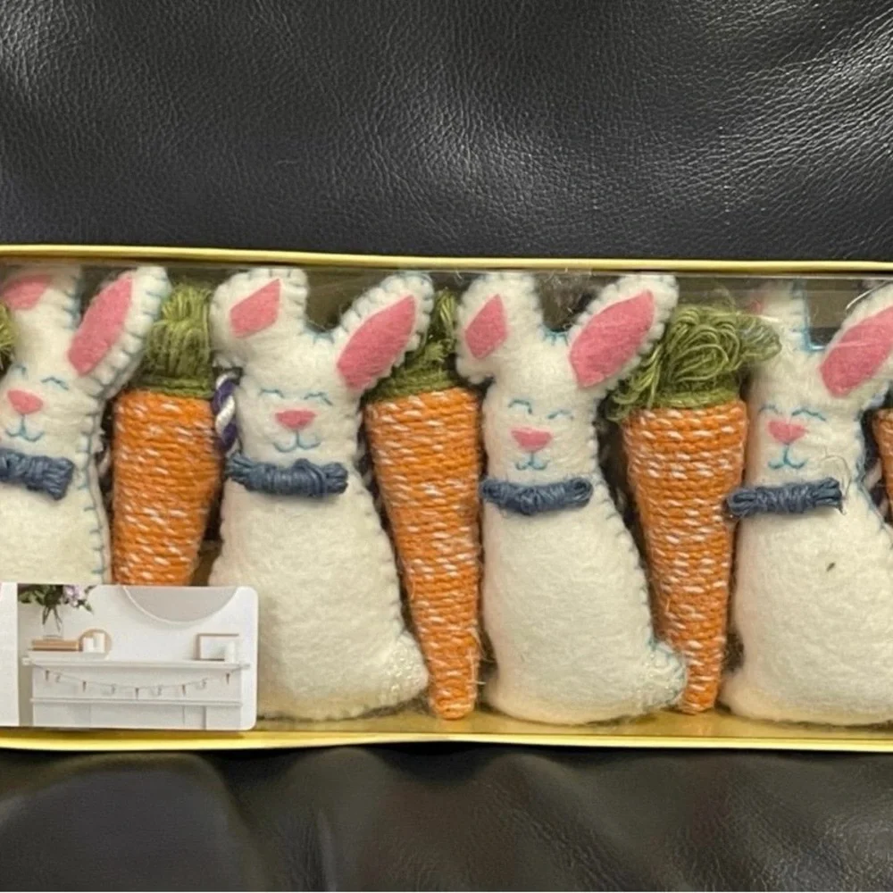 Easter Bunny and Carrot Garland - Easter Garland